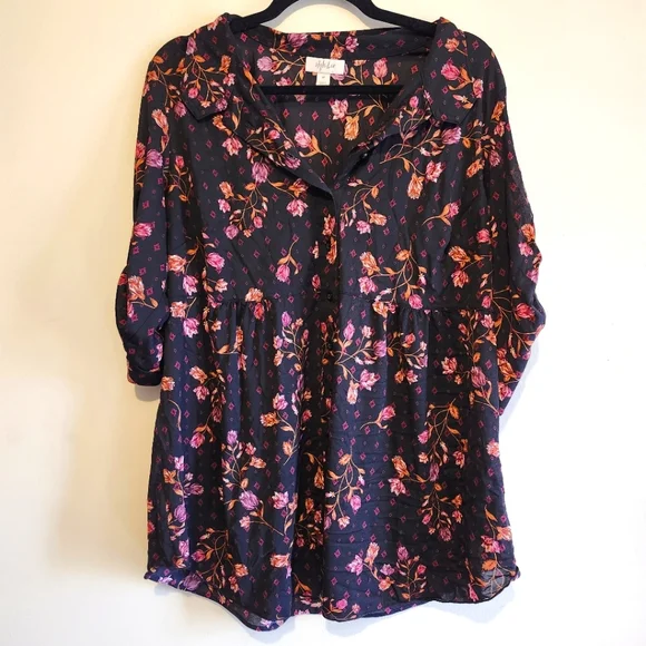*4 for $30* Floral Black and Pink Women's Top - Picture 1 of 3